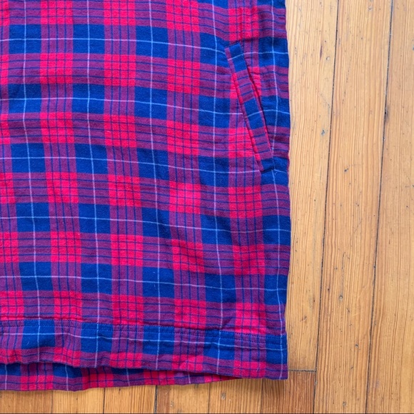 Short-Sleeve Dress in Edina Plaid - Picture 4 of 10